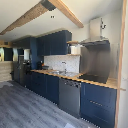 Les De Moussan Apartment *