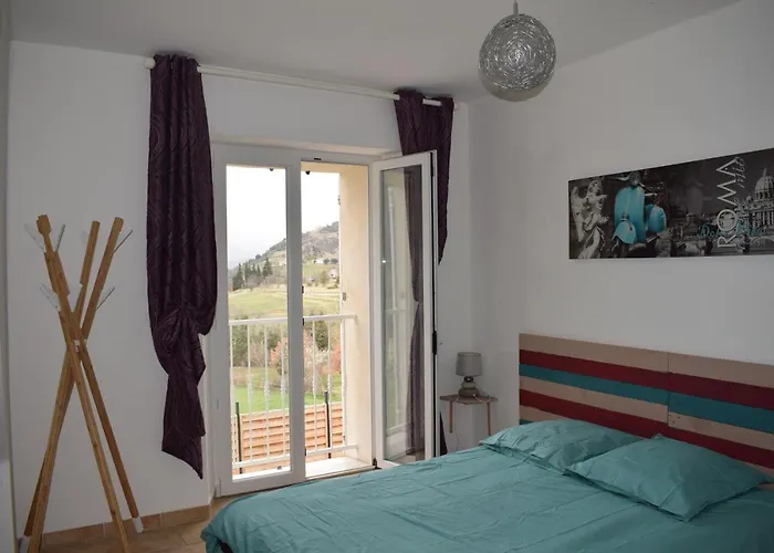 Les De Moussan Montbrun-les-Bains