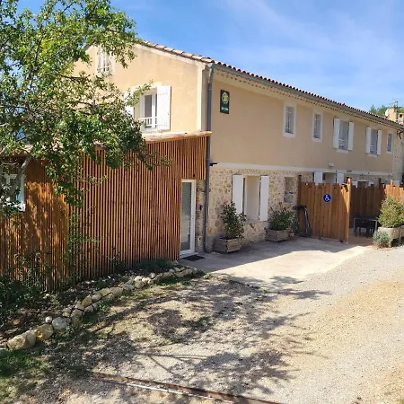 Les De Moussan