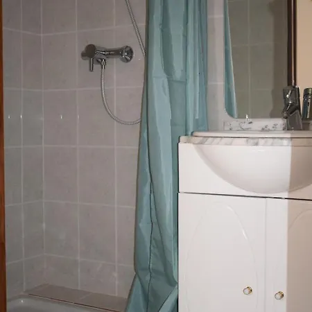 Les De Moussan Apartment
